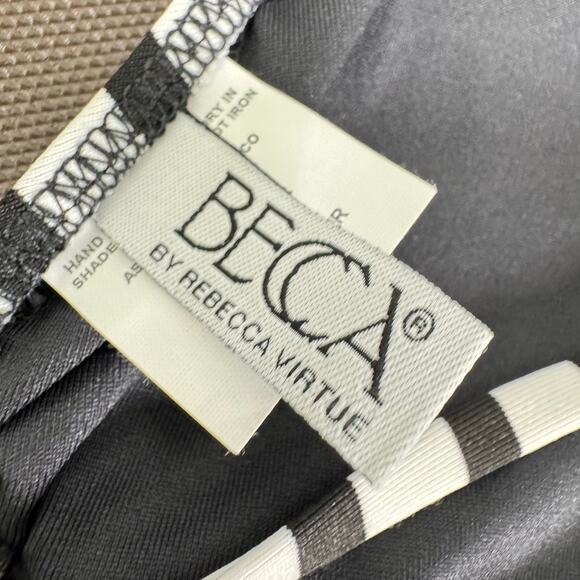 Becca Women' Black And White Polyester Striped Iris Ribbed Bikini Top Size M - Picture 4 of 5